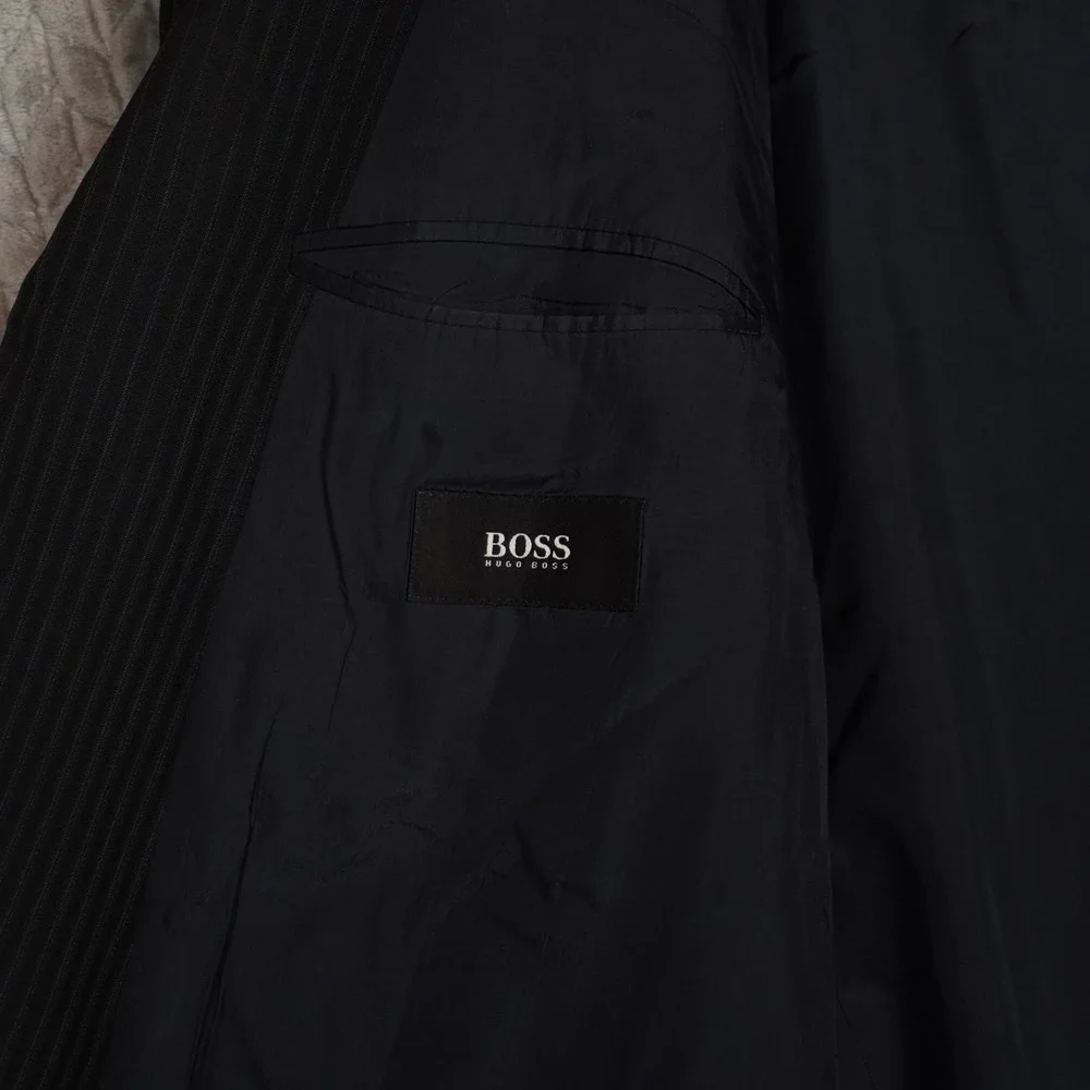 Hugo Boss Blazer Mens 50R Gray Pinstripe 3 Button Wool Suit Jacket Made In USA